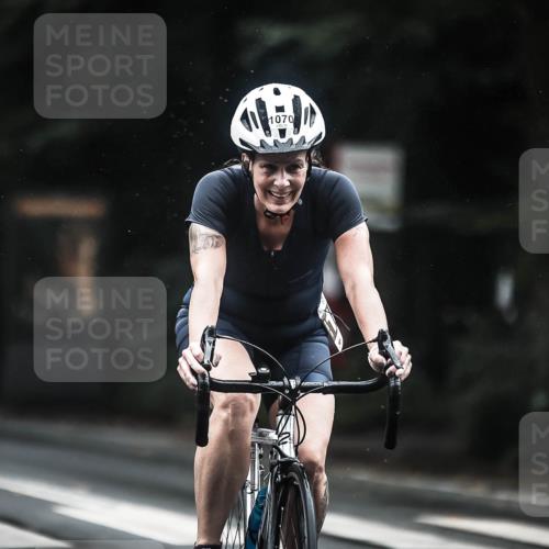 13.09.2026 - Stadtparktriathlon H.Heesch http://msf.ph/oto/10309950 13.09.2026 12:49:53 Radfahren 1070, 1085, 1089, 1300 meine-sportfotos.de