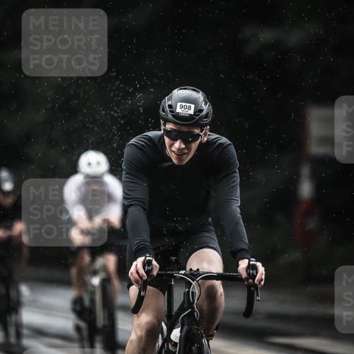 13.09.2026 - Stadtparktriathlon H.Heesch http://msf.ph/oto/10309989 13.09.2026 11:43:08 Radfahren 729, 756, 758, 828, 908, 916, 924 meine-sportfotos.de
