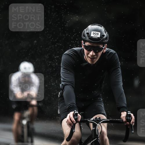 13.09.2026 - Stadtparktriathlon H.Heesch http://msf.ph/oto/10310001 13.09.2026 11:43:09 Radfahren 756, 758, 828, 908, 916, 924 meine-sportfotos.de