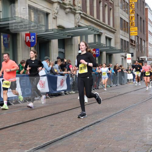 13.09.2026 - 21. swb-Marathon Bremen Strokosch-Dieckow http://msf.ph/oto/10310107 13.09.2026 10:54:56 Ziel 10555, 10725, 11001, 11014, 11466, 11631, 11908, 11910, 12201, 12218, 12258, 12549, 10589, 10608, 10646, 10704, 10901, 11040, 11174, 11569, 11620, 11860, 11874, 11889, 11976, 12313, 12519, 12800, 13526, 13592 meine-sportfotos.de