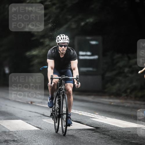 13.09.2026 - Stadtparktriathlon H.Heesch http://msf.ph/oto/10310117 13.09.2026 12:50:04 Radfahren 1177, 1210, 1276, 1300 meine-sportfotos.de