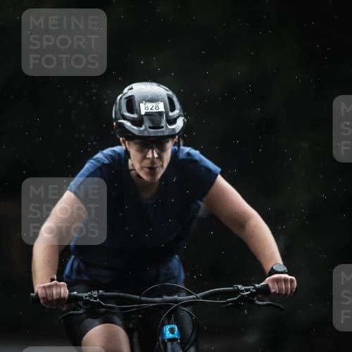 13.09.2026 - Stadtparktriathlon H.Heesch http://msf.ph/oto/10310127 13.09.2026 11:43:15 Radfahren 756, 828, 914, 916, 918, 924 meine-sportfotos.de