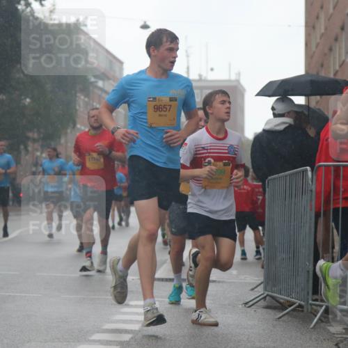 13.09.2026 - Kiel Lauf Markus Tischler http://msf.ph/oto/10310165 13.09.2026 10:35:28 Fleethörn 8463, 11748, 38, 9657, 39, 999, 1313 meine-sportfotos.de