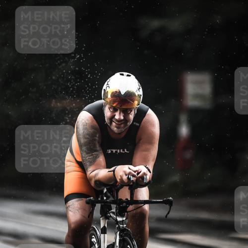 13.09.2026 - Stadtparktriathlon H.Heesch http://msf.ph/oto/10310180 13.09.2026 11:43:19 Radfahren 756, 828, 854, 914, 918 meine-sportfotos.de