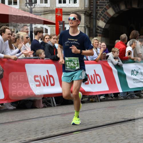 13.09.2026 - 21. swb-Marathon Bremen Strokosch-Dieckow http://msf.ph/oto/10310183 13.09.2026 13:03:39 Ziel 1372, 7206, 7478, 7715, 8028, 1587, 2889, 5143, 6973, 8096, 9642 meine-sportfotos.de