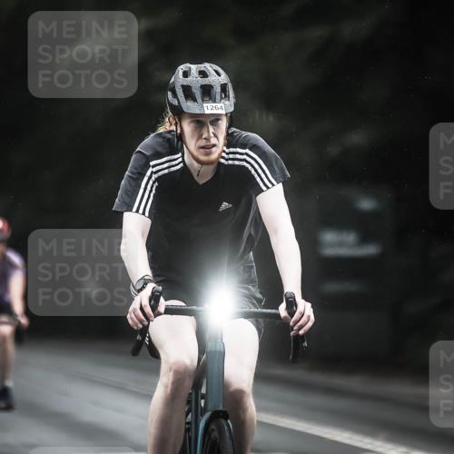 13.09.2026 - Stadtparktriathlon H.Heesch http://msf.ph/oto/10310190 13.09.2026 12:50:17 Radfahren 1080, 1094, 1106, 1144, 1249, 1264, 1301, 1306 meine-sportfotos.de