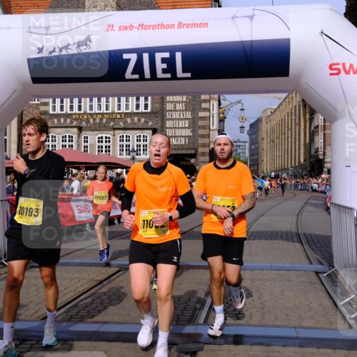 13.09.2026 - 21. swb-Marathon Bremen Tim E. http://msf.ph/oto/10310213 13.09.2026 10:52:59 Ziel 10193, 10339, 10652, 10734, 10812, 10827, 10906, 11002, 11038, 11109, 11144, 11350, 11362, 11597, 12338, 12361, 12399, 12439, 12533 meine-sportfotos.de