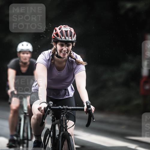 13.09.2026 - Stadtparktriathlon H.Heesch http://msf.ph/oto/10310221 13.09.2026 12:50:20 Radfahren 1080, 1094, 1106, 1144, 1150, 1249, 1264, 1301, 1306 meine-sportfotos.de