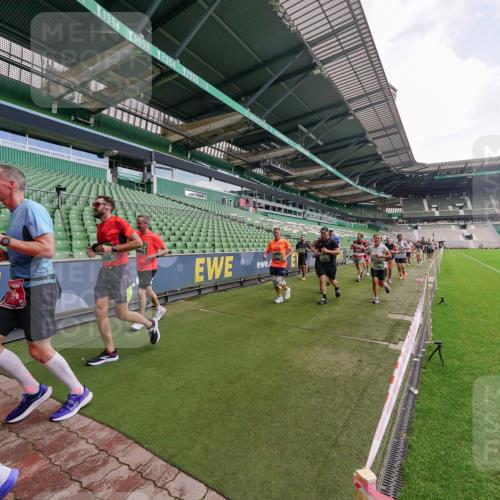 13.09.2026 - 21. swb-Marathon Bremen Michael Burmester http://msf.ph/oto/10310250 13.09.2026 13:07:39 Laufen im Stadion 132, 156, 287, 303, 310, 372, 489, 551, 578, 607, 613, 682, 716, 800, 808, 809, 831, 834, 846, 884, 911, 922, 1083, 1173, 1189, 1205, 1210, 1285, 1289, 1322, 1364, 1365, 1369, 1387, 1395, 1437, 1532, 1545, 1574, 1600, 1688, 1823, 1831, 1841, 1848, 1854, 1871, 1899, 1909, 1926, 1938, 2003, 2041, 2070, 2090, 2215, 2219, 2229, 2275, 2283, 2318, 2356, 2366, 2405, 2440, 2492, 2565, 2611, 2635, 2699, 2707, 2721, 2727, 2731, 2755, 2782, 2802, 2818, 2831, 2866, 2902, 2911, 2949, 2960 meine-sportfotos.de