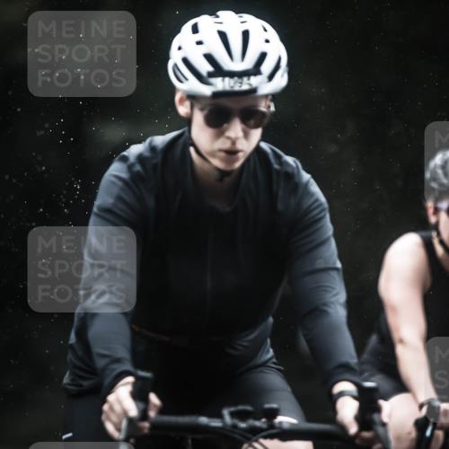 13.09.2026 - Stadtparktriathlon H.Heesch http://msf.ph/oto/10310291 13.09.2026 12:50:23 Radfahren 1080, 1094, 1144, 1150, 1249, 1264, 1306 meine-sportfotos.de