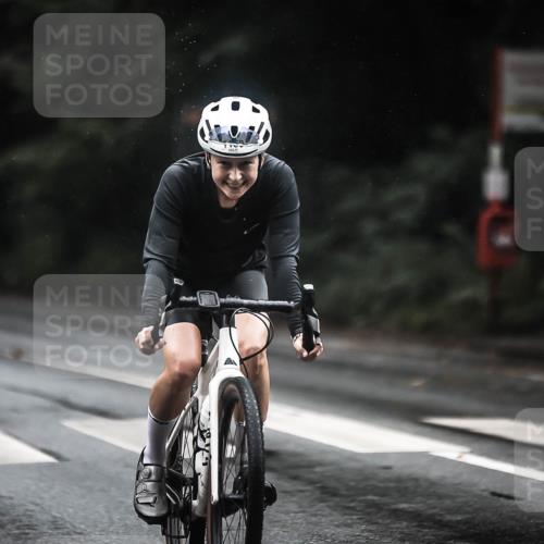 13.09.2026 - Stadtparktriathlon H.Heesch http://msf.ph/oto/10310304 13.09.2026 12:50:25 Radfahren 1080, 1094, 1144, 1150, 1249 meine-sportfotos.de