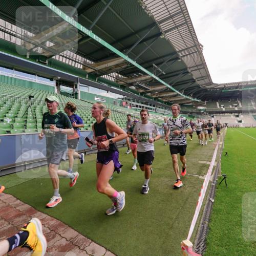 13.09.2026 - 21. swb-Marathon Bremen Michael Burmester http://msf.ph/oto/10310305 13.09.2026 13:07:43 Laufen im Stadion 132, 156, 303, 310, 372, 489, 551, 607, 682, 716, 800, 808, 809, 831, 834, 846, 884, 911, 922, 1083, 1173, 1189, 1205, 1210, 1285, 1289, 1322, 1364, 1365, 1369, 1387, 1395, 1437, 1532, 1545, 1559, 1574, 1600, 1688, 1823, 1831, 1841, 1848, 1854, 1871, 1899, 1909, 1926, 1938, 2003, 2041, 2070, 2090, 2215, 2219, 2229, 2275, 2283, 2318, 2356, 2366, 2405, 2440, 2492, 2565, 2611, 2635, 2699, 2707, 2721, 2727, 2731, 2755, 2782, 2802, 2818, 2831, 2866, 2902, 2911, 2949, 2960 meine-sportfotos.de