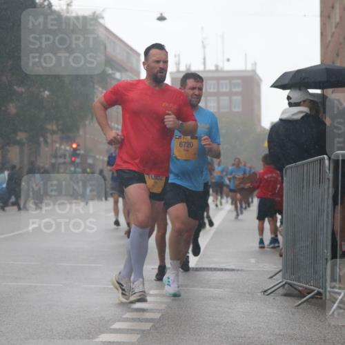 13.09.2026 - Kiel Lauf Markus Tischler http://msf.ph/oto/10310317 13.09.2026 10:35:38 Fleethörn 0952, 6720 meine-sportfotos.de