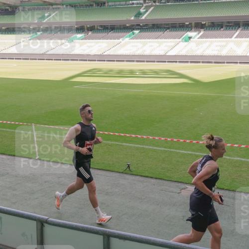 13.09.2026 - 21. swb-Marathon Bremen Michael Burmester http://msf.ph/oto/10310323 13.09.2026 12:44:44 Laufen im Stadion 280, 339, 474, 493, 508, 623, 678, 681, 715, 788, 819, 969, 1264, 1301, 1335, 1372, 1498, 1696, 1770, 1937, 1975, 2020, 2098, 3092, 3271, 3500, 3609, 4118, 4328, 4739, 4904, 5092, 5143, 5199, 5369, 5601, 5776, 5996, 6579, 6918, 6973, 7015, 7170, 7206, 7265, 7478, 7715, 7841, 7950, 8028, 8054, 8096, 8850, 9070, 9129, 9137, 9153, 9233, 9306, 9583, 9642, 9849, 13063, 13168, 13237, 126, 371, 603, 640, 650, 671, 735, 744, 862, 912, 957, 1136, 1336, 1411, 1667, 1822 meine-sportfotos.de