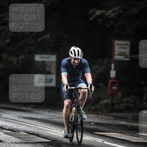 13.09.2026 - Stadtparktriathlon H.Heesch http://msf.ph/oto/10310337 13.09.2026 11:43:32 Radfahren 796, 812, 847, 937 meine-sportfotos.de