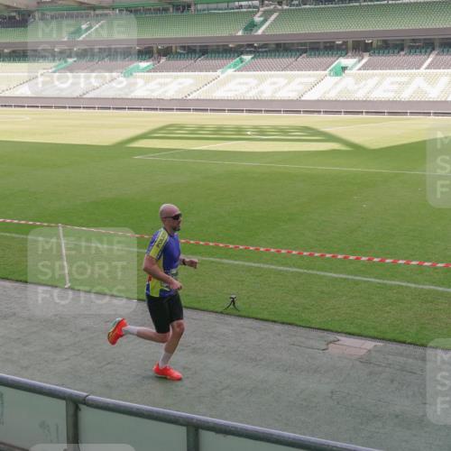 13.09.2026 - 21. swb-Marathon Bremen Michael Burmester http://msf.ph/oto/10310379 13.09.2026 12:44:51 Laufen im Stadion 280, 339, 474, 493, 508, 623, 678, 681, 715, 788, 969, 1264, 1277, 1301, 1335, 1372, 1498, 1696, 1770, 1937, 1975, 2020, 2098, 3092, 3271, 3500, 3609, 4110, 4118, 4328, 4739, 4904, 5092, 5143, 5199, 5369, 5601, 5776, 5996, 6579, 6918, 6973, 7015, 7170, 7206, 7265, 7478, 7715, 7841, 7950, 8028, 8054, 8096, 8850, 8936, 9070, 9129, 9137, 9233, 9306, 9583, 9642, 13063, 13168, 13237, 126, 371, 603, 640, 650, 671, 735, 744, 862, 912, 957, 1136, 1336, 1411, 1667, 1822 meine-sportfotos.de