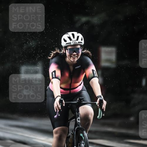 13.09.2026 - Stadtparktriathlon H.Heesch http://msf.ph/oto/10310383 13.09.2026 11:43:34 Radfahren 796, 812, 847, 937 meine-sportfotos.de