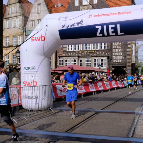 13.09.2026 - 21. swb-Marathon Bremen Tim E. http://msf.ph/oto/10310478 13.09.2026 10:53:05 Ziel 10193, 10304, 10339, 10652, 10734, 10827, 10906, 11002, 11038, 11109, 11144, 11362, 11386, 11597, 12019, 12338, 12399 meine-sportfotos.de