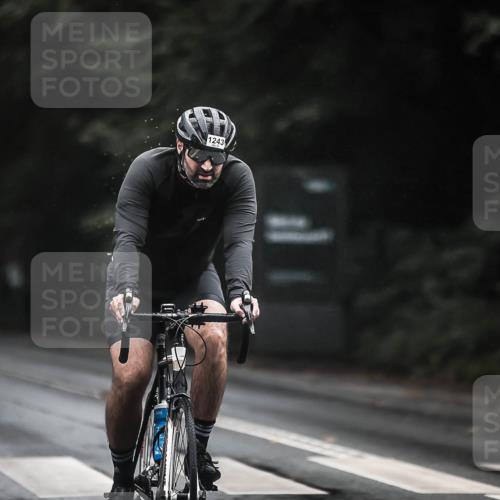 13.09.2026 - Stadtparktriathlon H.Heesch http://msf.ph/oto/10310480 13.09.2026 12:50:45 Radfahren 1243 meine-sportfotos.de