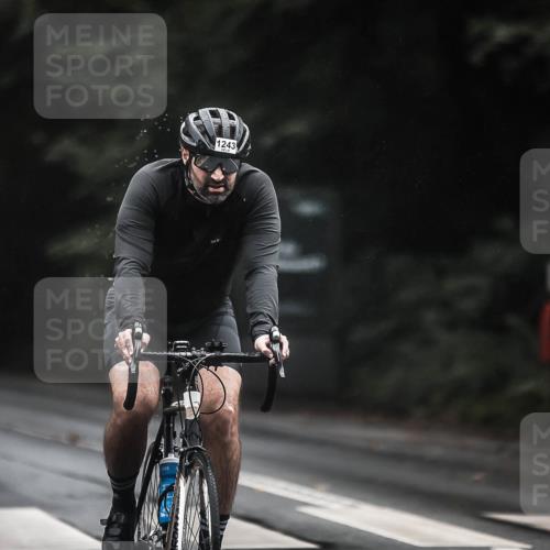 13.09.2026 - Stadtparktriathlon H.Heesch http://msf.ph/oto/10310487 13.09.2026 12:50:45 Radfahren 1243 meine-sportfotos.de