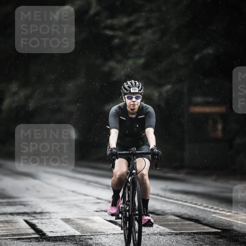 13.09.2026 - Stadtparktriathlon H.Heesch http://msf.ph/oto/10310506 13.09.2026 11:43:48 Radfahren 795, 938 meine-sportfotos.de