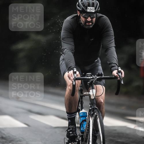 13.09.2026 - Stadtparktriathlon H.Heesch http://msf.ph/oto/10310511 13.09.2026 12:50:46 Radfahren 1107, 1243 meine-sportfotos.de