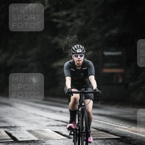 13.09.2026 - Stadtparktriathlon H.Heesch http://msf.ph/oto/10310519 13.09.2026 11:43:48 Radfahren 795, 938 meine-sportfotos.de