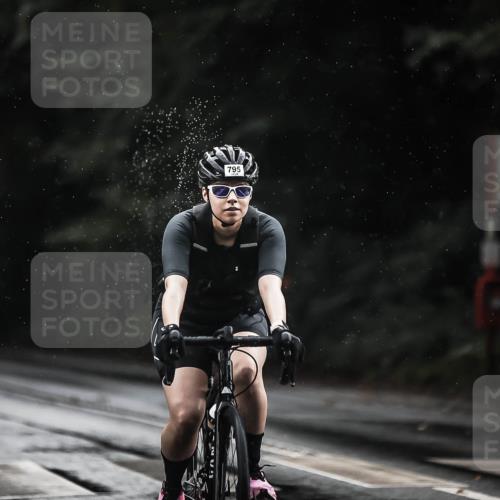 13.09.2026 - Stadtparktriathlon H.Heesch http://msf.ph/oto/10310537 13.09.2026 11:43:49 Radfahren 795, 938 meine-sportfotos.de
