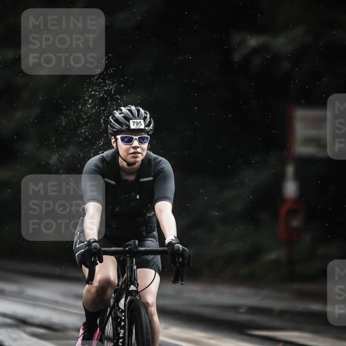 13.09.2026 - Stadtparktriathlon H.Heesch http://msf.ph/oto/10310541 13.09.2026 11:43:49 Radfahren 795, 938 meine-sportfotos.de