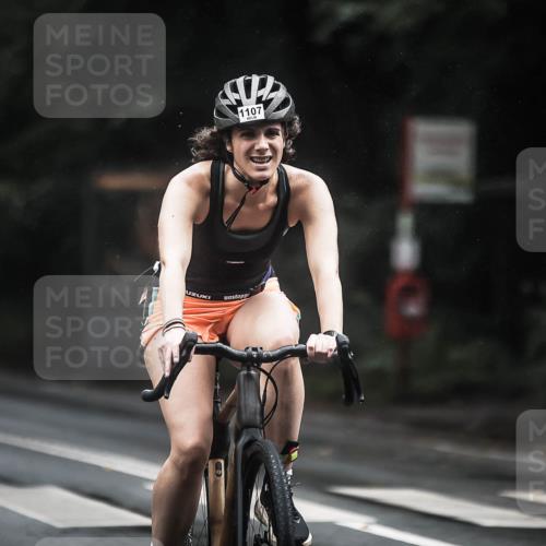 13.09.2026 - Stadtparktriathlon H.Heesch http://msf.ph/oto/10310546 13.09.2026 12:50:52 Radfahren 1096, 1107, 1143 meine-sportfotos.de
