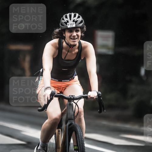 13.09.2026 - Stadtparktriathlon H.Heesch http://msf.ph/oto/10310550 13.09.2026 12:50:53 Radfahren 1096, 1107, 1143, 1168 meine-sportfotos.de