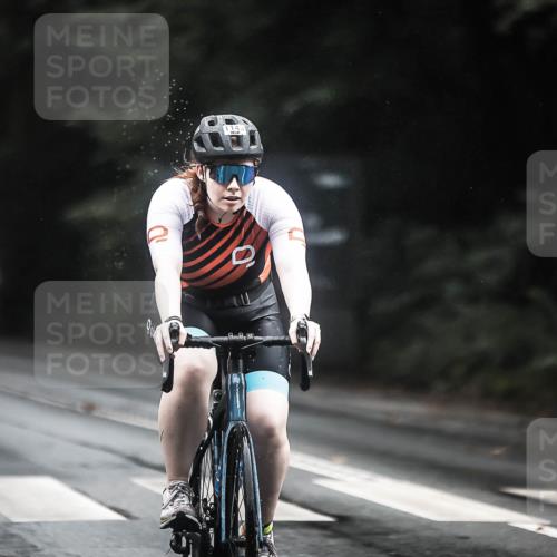 13.09.2026 - Stadtparktriathlon H.Heesch http://msf.ph/oto/10310567 13.09.2026 12:50:56 Radfahren 1096, 1107, 1143, 1168, 1219 meine-sportfotos.de