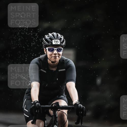 13.09.2026 - Stadtparktriathlon H.Heesch http://msf.ph/oto/10310568 13.09.2026 11:43:49 Radfahren 795, 938 meine-sportfotos.de