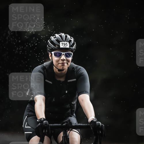 13.09.2026 - Stadtparktriathlon H.Heesch http://msf.ph/oto/10310573 13.09.2026 11:43:49 Radfahren 795, 938 meine-sportfotos.de