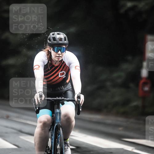 13.09.2026 - Stadtparktriathlon H.Heesch http://msf.ph/oto/10310574 13.09.2026 12:50:56 Radfahren 1096, 1107, 1143, 1168, 1219 meine-sportfotos.de