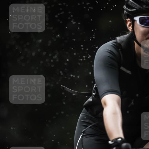13.09.2026 - Stadtparktriathlon H.Heesch http://msf.ph/oto/10310603 13.09.2026 11:43:50 Radfahren 795, 938 meine-sportfotos.de