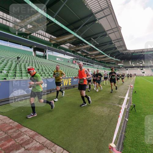 13.09.2026 - 21. swb-Marathon Bremen Michael Burmester http://msf.ph/oto/10310620 13.09.2026 13:08:08 Laufen im Stadion 132, 156, 489, 551, 607, 682, 716, 800, 808, 809, 831, 834, 846, 884, 911, 922, 1025, 1124, 1173, 1189, 1210, 1285, 1289, 1322, 1364, 1369, 1387, 1395, 1398, 1532, 1559, 1600, 1688, 1831, 1841, 1854, 1871, 1899, 1926, 1938, 2003, 2041, 2070, 2090, 2215, 2219, 2229, 2283, 2318, 2366, 2380, 2405, 2413, 2440, 2467, 2492, 2565, 2611, 2635, 2699, 2707, 2721, 2727, 2731, 2755, 2782, 2802, 2818, 2823, 2831, 2841, 2866, 2897, 2911, 2930, 2949, 2960 meine-sportfotos.de