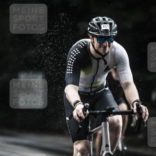 13.09.2026 - Stadtparktriathlon H.Heesch http://msf.ph/oto/10310654 13.09.2026 11:44:00 Radfahren 713, 808, 823, 851, 886, 894, 904, 928, 963 meine-sportfotos.de
