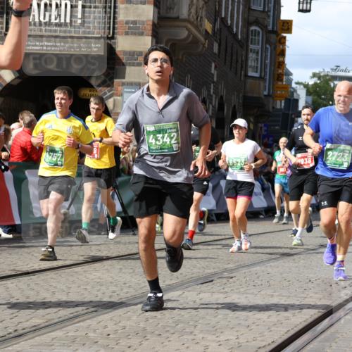 13.09.2026 - 21. swb-Marathon Bremen Strokosch-Dieckow http://msf.ph/oto/10310656 13.09.2026 13:30:37 Ziel 881, 1909, 1938, 2265, 2364, 2900, 4763, 5615, 6225, 6942, 6992, 6994, 7184, 7609, 7821, 7932, 7966, 8090, 8105, 8115, 8169, 8314, 8441, 8494, 9015, 9412, 9529, 800, 834, 1533, 1771, 1841, 1926, 1941, 2369, 2452, 2723, 2985, 4251, 4920, 5600, 5681, 5802, 5822, 5900, 6343, 6523, 7012, 9290, 9653, 9692, 9699, 9767, 13090 meine-sportfotos.de