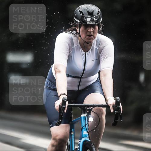 13.09.2026 - Stadtparktriathlon H.Heesch http://msf.ph/oto/10310668 13.09.2026 12:51:00 Radfahren 1096, 1097, 1113, 1139, 1141, 1143, 1168, 1219 meine-sportfotos.de