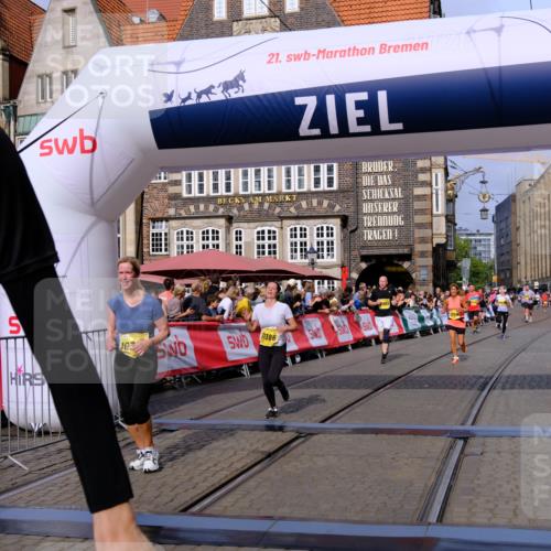 13.09.2026 - 21. swb-Marathon Bremen Tim E. http://msf.ph/oto/10310678 13.09.2026 10:53:11 Ziel 10304, 10714, 10734, 10827, 10863, 11038, 11238, 11386, 11575, 11597, 11766, 12019, 12338, 12369, 12399 meine-sportfotos.de