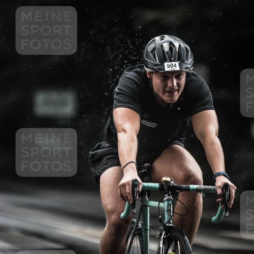 13.09.2026 - Stadtparktriathlon H.Heesch http://msf.ph/oto/10310680 13.09.2026 11:44:02 Radfahren 713, 762, 808, 823, 832, 849, 851, 886, 894, 904, 928, 963 meine-sportfotos.de
