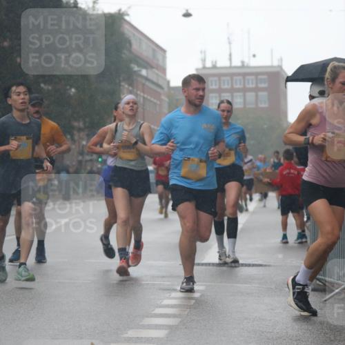 13.09.2026 - Kiel Lauf Markus Tischler http://msf.ph/oto/10310688 13.09.2026 10:36:11 Fleethörn 6964, 832, 9250 meine-sportfotos.de