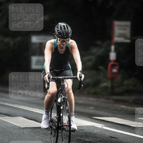 13.09.2026 - Stadtparktriathlon H.Heesch http://msf.ph/oto/10310703 13.09.2026 12:51:02 Radfahren 1096, 1097, 1113, 1139, 1141, 1143, 1167, 1168, 1216, 1219 meine-sportfotos.de