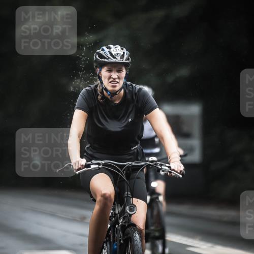 13.09.2026 - Stadtparktriathlon H.Heesch http://msf.ph/oto/10310787 13.09.2026 12:51:07 Radfahren 1097, 1113, 1139, 1141, 1167, 1216, 1219, 1295 meine-sportfotos.de