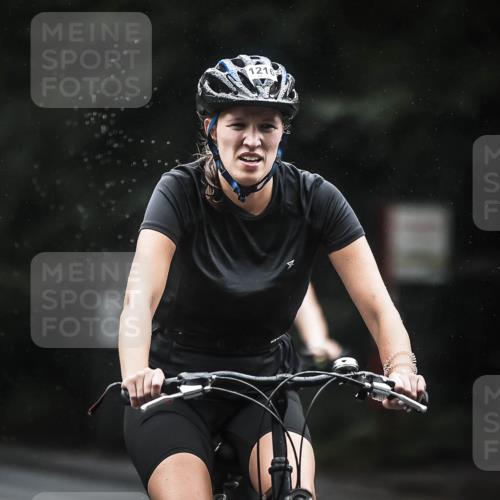 13.09.2026 - Stadtparktriathlon H.Heesch http://msf.ph/oto/10310812 13.09.2026 12:51:07 Radfahren 1097, 1113, 1139, 1141, 1167, 1216, 1219, 1295 meine-sportfotos.de