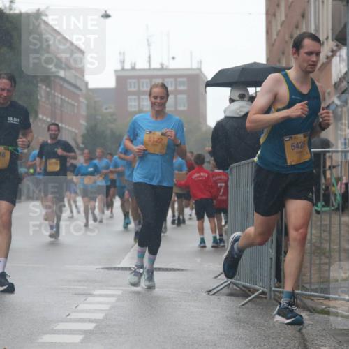 13.09.2026 - Kiel Lauf Markus Tischler http://msf.ph/oto/10310830 13.09.2026 10:36:25 Fleethörn 7416, 5122, 7, 39, 5425 meine-sportfotos.de