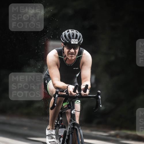 13.09.2026 - Stadtparktriathlon H.Heesch http://msf.ph/oto/10310840 13.09.2026 12:51:12 Radfahren 1097, 1167, 1216, 1288, 1295 meine-sportfotos.de