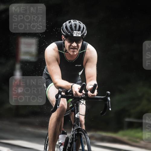 13.09.2026 - Stadtparktriathlon H.Heesch http://msf.ph/oto/10310845 13.09.2026 12:51:12 Radfahren 1097, 1167, 1216, 1288, 1295 meine-sportfotos.de