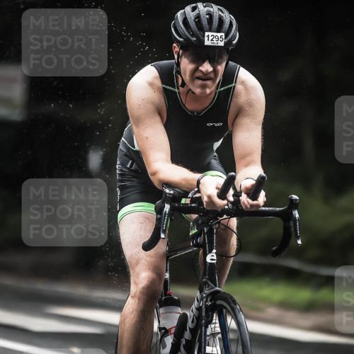 13.09.2026 - Stadtparktriathlon H.Heesch http://msf.ph/oto/10310851 13.09.2026 12:51:12 Radfahren 1097, 1167, 1216, 1288, 1295 meine-sportfotos.de